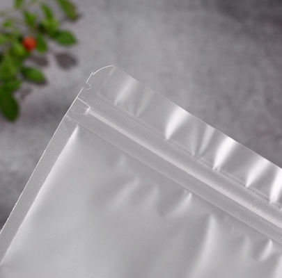 De plastic ritssluiting die van Matte Clear OPP zakken Opnieuw te gebruiken Vochtbestendig verpakken