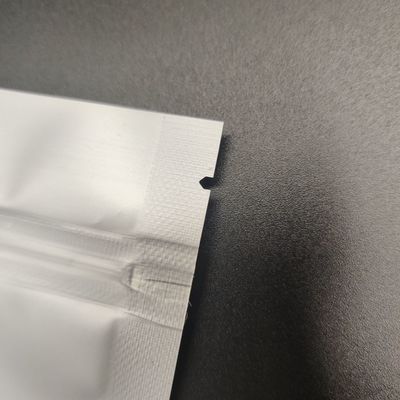 De duidelijke Vlakke Bodemal CPP Zilveren Aluminiumvoedsel Zak van de Verpakkingszak met Resealable Pit
